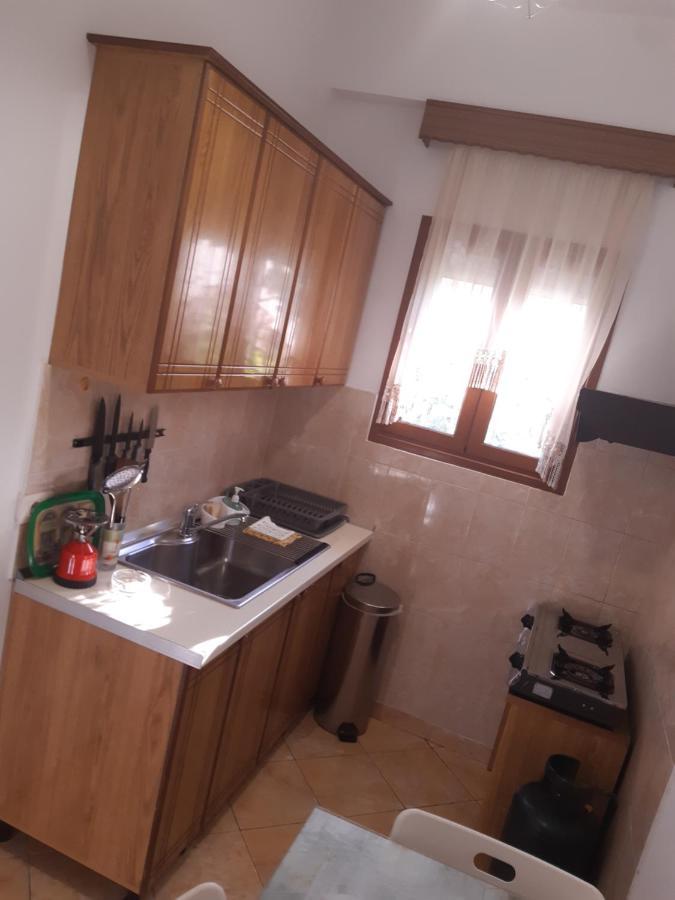 Collaku Apartment'S Vlore Exterior photo