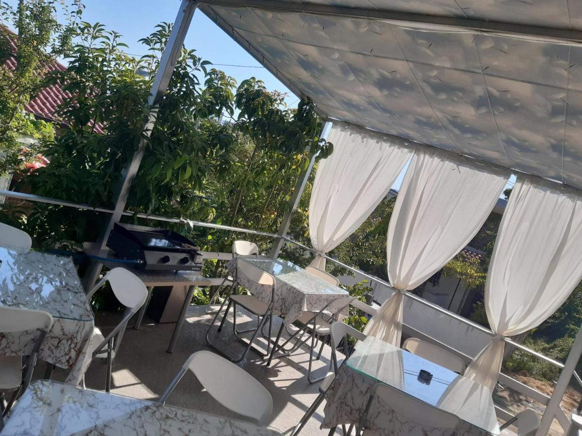 Collaku Apartment'S Vlore Exterior photo
